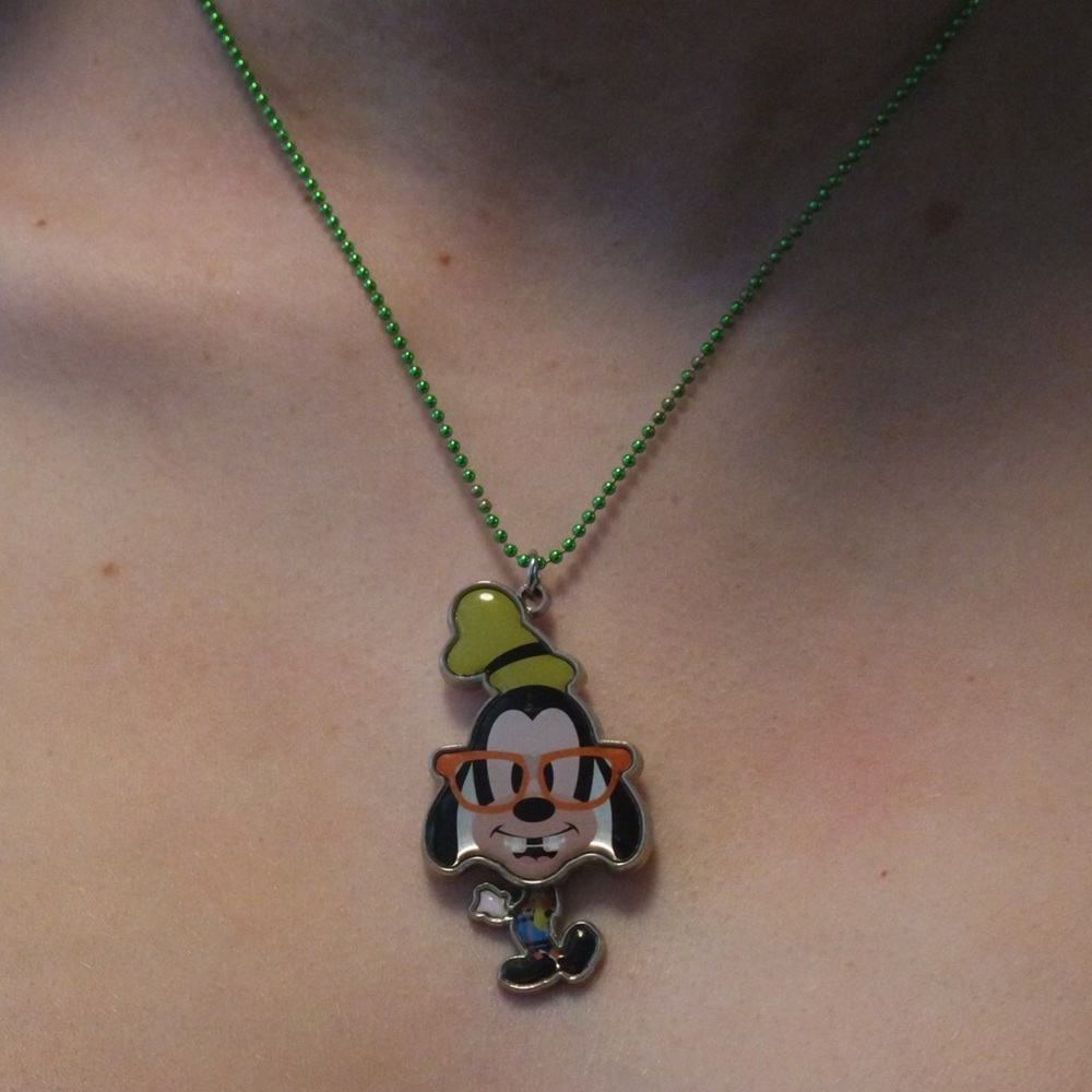 Disney nerd goofy necklace